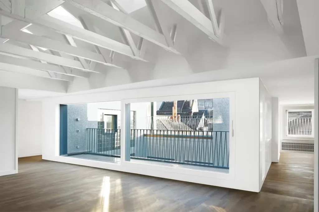 672a28411ae37cfc3660726c_images